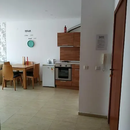 апартамент в видом на бассейн 